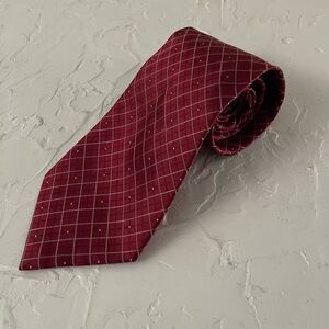 *Claiborne Men's  Red Wine Check Pattern  Silk Necktie